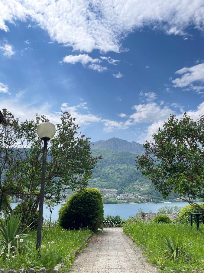 Tenna Lake Apartment Ischia Green מראה חיצוני תמונה